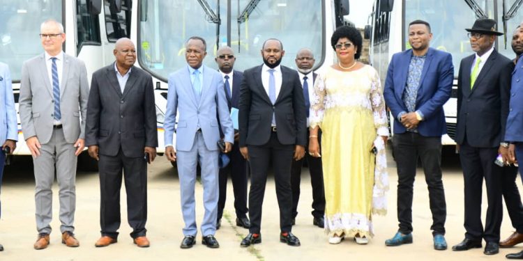 RDC : le dernier lot de 110 bus Transco  réceptionné à Boma