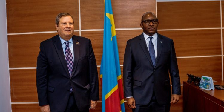 Coopération : Mike Hammer chez Sama Lukonde pour des échanges d’ordre économique et sécuritaire