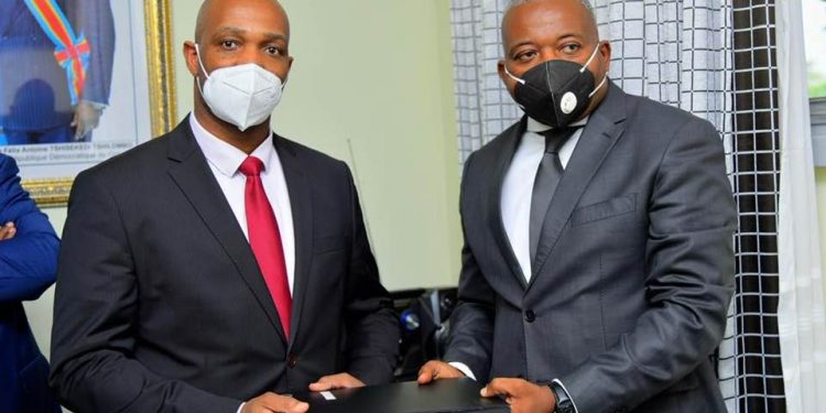 Présidence : Erik Nyindu a officiellement pris ses fonctions de Directeur de la communication