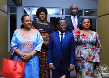 Présidence : le nouveau bureau du Sénat chez F. Tshisekedi