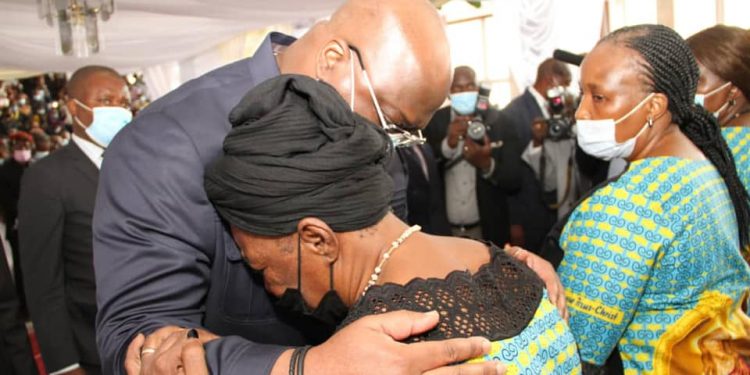 RDC : les hommages de F. Tshisekedi à N’Singa Udjuu