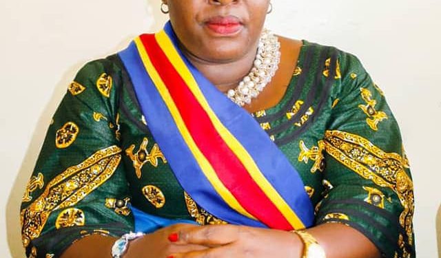 Mamie Kakubi  interdit les marches dans la ville de Kananga