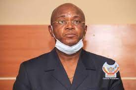 Kinshasa : G. Ngobila ferme partiellement l’avenue du Tourisme à Ngaliema