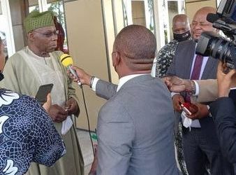 RDC-UA : Olesegun  Obasanjo du Nigéria chez Felix Tshisekedi