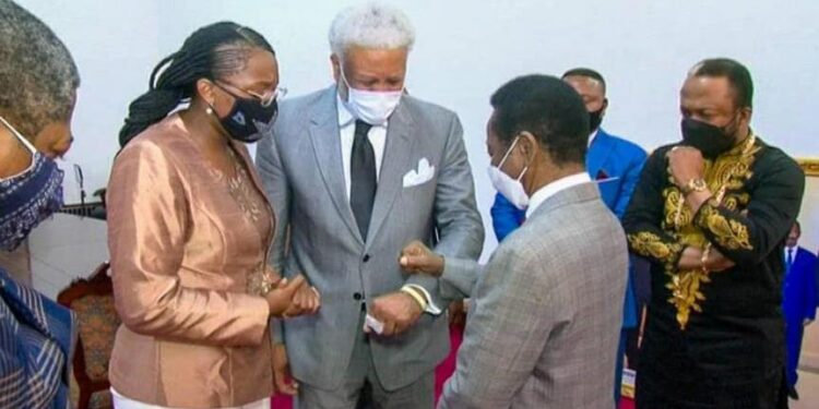 Assemblée nationale : le prophète Dodo Kamba et l’apôtre Tyrone Howell Jr chez le président Mboso