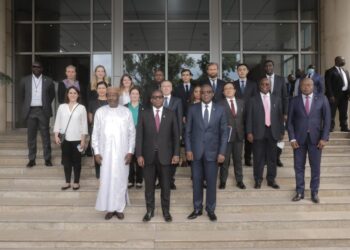 Primature : le comité des sanctions  de l&rsquo;ONU satisfait des efforts de la RDC dans la lutte  contre l&rsquo;exploitation des ressources minières