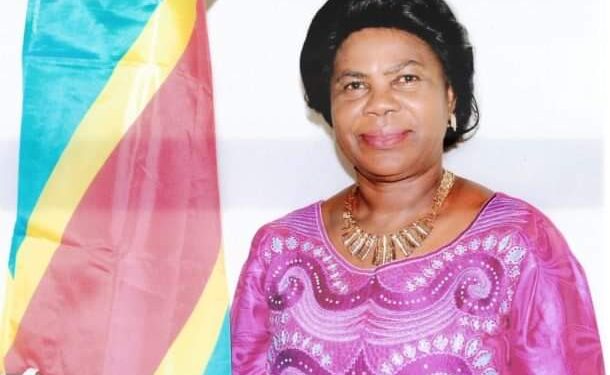 RDC/Santé: Disfonctionnement au Conseil national de l&rsquo;ordre des Chirurgiens-dentistes, Brigitte Mbanza pointée du doigt, Jean-Jacques Mbungani interpellé