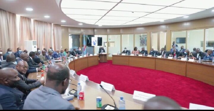 RDC/état de siège : échange d’informations jeudi entre le Premier ministre et les caucus des députés nationaux de l’Ituri et du Nord-Kivu