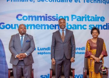 EPST : « la gratuité concerne le niveau primaire et non l’enseignement de base »( Tony Mwaba )