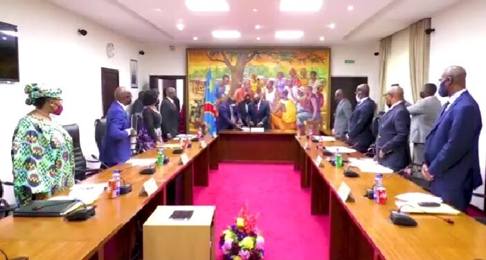 Primature: arriérés des primes du personnel de riposte à la Covid-19, rétrocession aux provinces et le colis de fin d&rsquo;année pour les agents et fonctionnaires de l&rsquo;État au menu du CCE