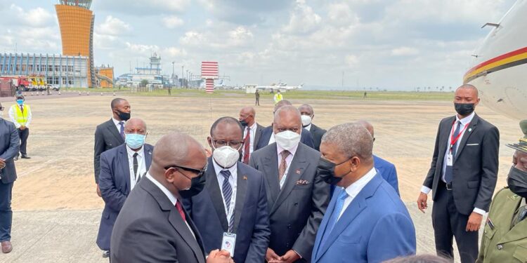 Primature : Sama Lukonde a accueilli João Lourenço et Yoweri Museveni  à Kinshasa pour l&rsquo;évaluation de l&rsquo;accord cadre d&rsquo;Addis-Abeba