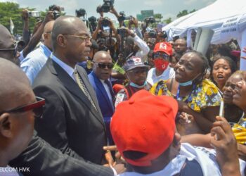 Kinshasa: Gentiny Ngobila enterre dignement les victimes de la tragédie de Matadi Kibala