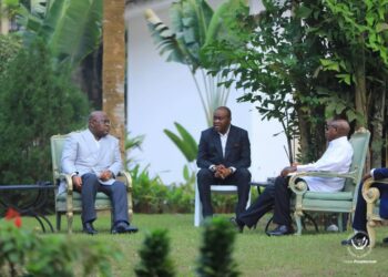 Coopération : tête-à-tête Félix Tshisekedi – Yoweri Museveni au Congo-Brazzaville