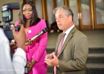 Droits humains : Christelle Vuanga salue la politique féministe canadienne