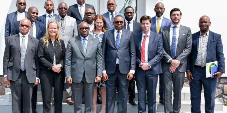 Transition énergétique : vers la signature d&rsquo;un accord de coopération Gouvernement- FFI pour la production de l&rsquo;hydrogène vert à partir du projet Grand Inga (Primature)