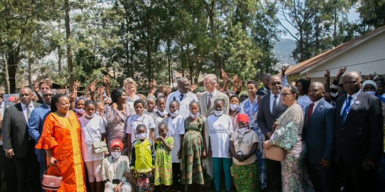Bukavu : En présence du Premier Ministre Sama Lukonde, le Couple royal belge s&rsquo;engage à soutenir l&rsquo;Hôpital général de Panzi