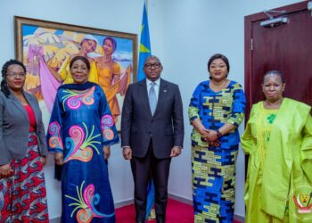 Primature : Catherine Samba et les femmes membres de  » Wise Women  » derrière Jean-Michel Sama Lukonde pour la paix en RDC et dans la Région des Grands Lacs