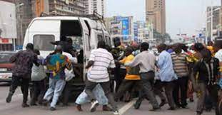 Kinshasa : calvaire ce lundi des usagers des transports en commun
