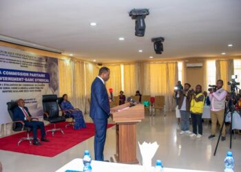 EPST : la commission paritaire Gouvernement – Banc syndical  de nouveau à Kisantu autour de Tony Mwaba