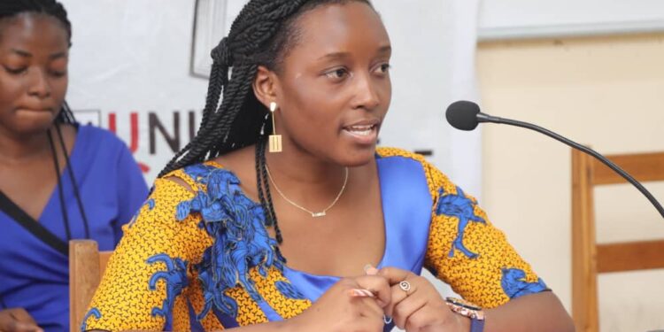 Visite du Saint-Père en RDC : voici Clevine Kavira, la fille qui a tiré les vers du nez du pape François