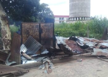 Kasaï central : plusieurs dégâts matériels suite à une marche de colère des motards pour dénoncer  l’insécurité