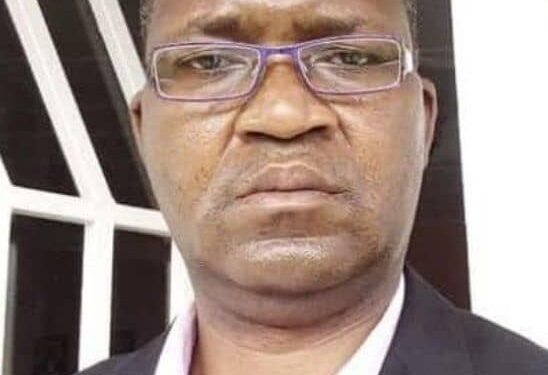 Kasaï central : Me Freddy Kabangu soutient les sénateurs sur le retrait de la RDC de l&rsquo;OIF