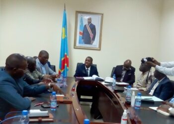 Relance de la SOKIMO : le DG Pistis Bononge en concertation avec les députés nationaux de l&rsquo;Ituri et du Haut-Uele 