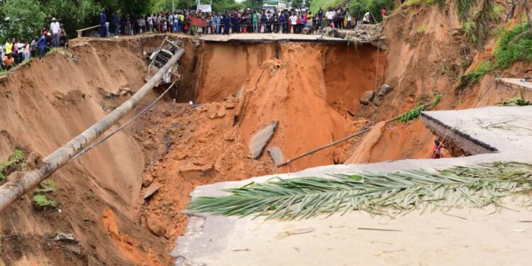 Route de Matadi (RN1) : Sama Lukonde annonce le début rapide des travaux de réhabilitation et des mesures en faveur des familles des victimes du drame