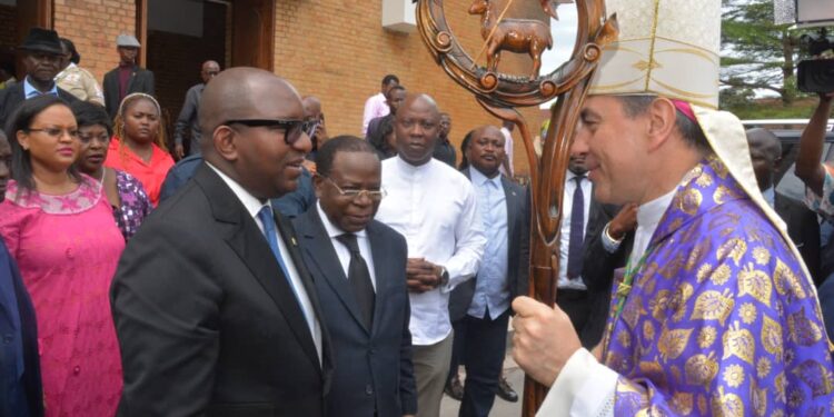 RDC : Sama Lukonde à la messe d&rsquo;action de grâce en mémoire de Benoît XVI