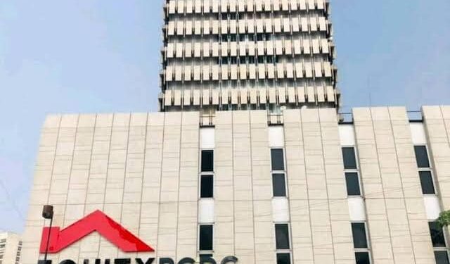 RDC – ESU: la banque BCDC-EQUITY accusée d&rsquo;escroquerie par un collectif de 30 professeurs d&rsquo;universités