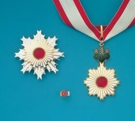 Sciences : l’« Ordre du Soleil Levant, Etoile d’Or et d’Argent » du Japon décerné au Dr. Nteranya Sanginga