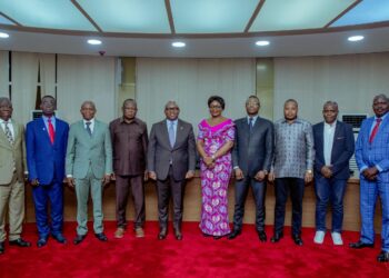 Mise en œuvre de la couverture santé universelle : une réunion à la Primature pour le financement, les équipements et la prise en charge