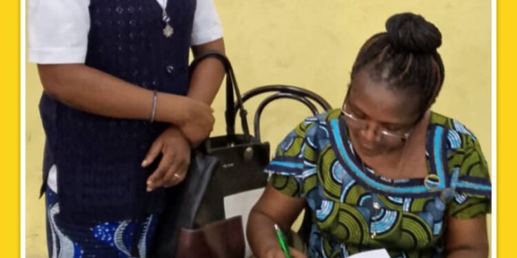 Littérature : «Être leader de l&rsquo;unité aujourd&rsquo;hui, modèle de Chiara Lubich», un ballon d&rsquo;essai réussi pour Ghislaine Kahambu