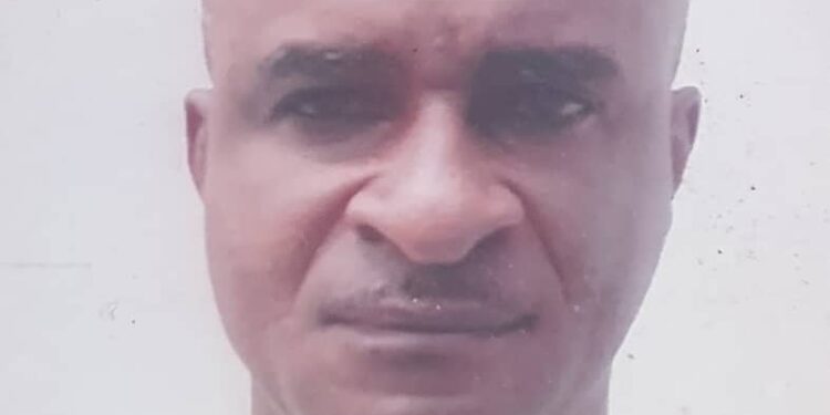 Guerre en RDC : l&rsquo;ingénieur Robert Kabamba offre ses services à Félix Tshisekedi